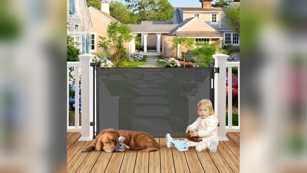 Best Outdoor Dog Gate for Deck