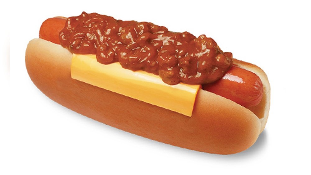 How Many Calories are in a Chili Cheese Dog